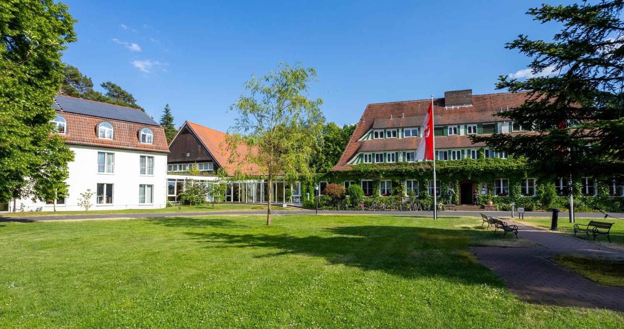 טמפלין Hotel Doellnsee-Schorfheide מראה חיצוני תמונה