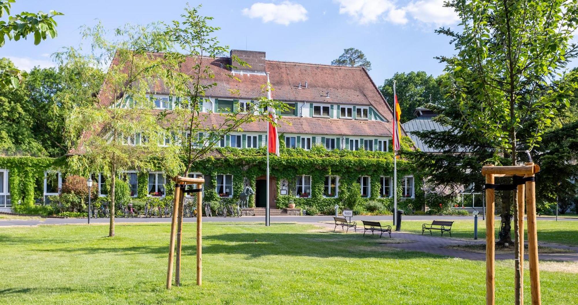 טמפלין Hotel Doellnsee-Schorfheide מראה חיצוני תמונה